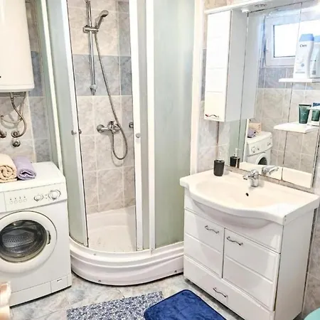 Ribica Ajan Apartman